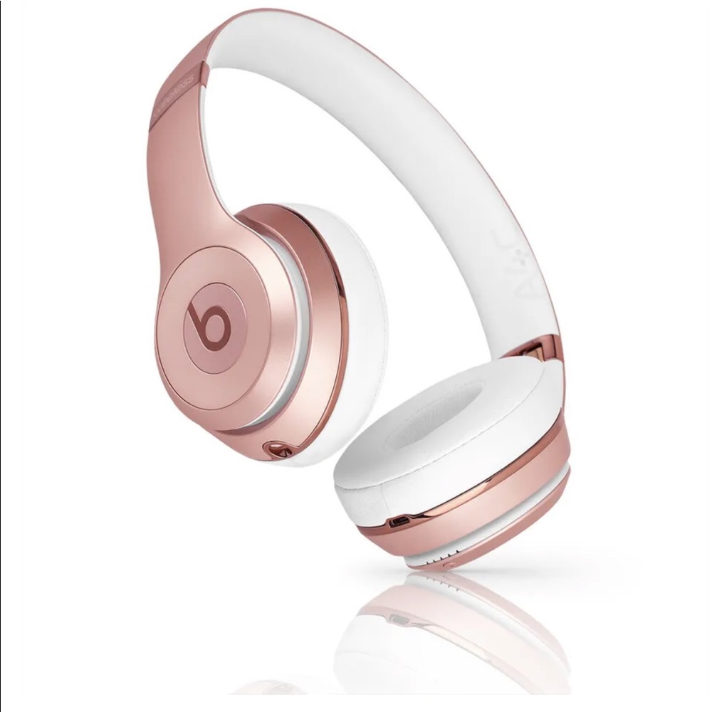 Rose Gold Beats by Dre Solo3 Wireless Headphones